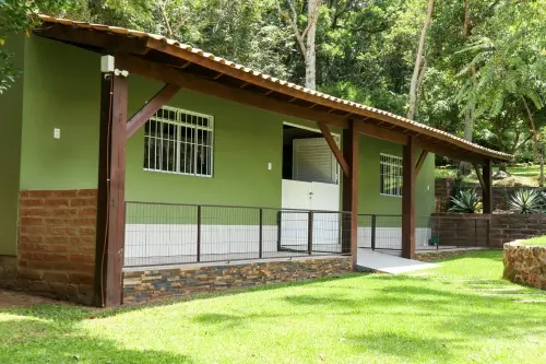 Dormitório e Instalações